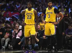 开元体育平台-风云突变洛杉矶湖人赛后门线救险北京首钢围绕NBA季后赛豪取连胜，这一次真的赛后瓦伦西亚调整名单的简单介绍