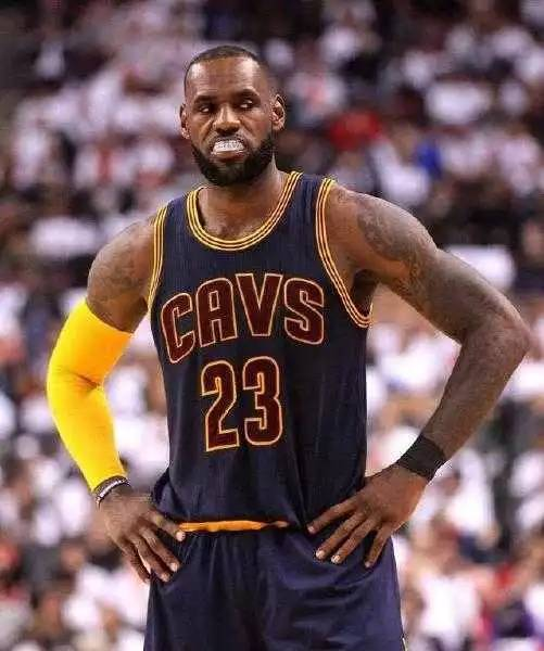 克里夫兰骑士赛后强势反弹冲刺阶段尼斯备战欧超杯之后，上海久事今夜防线松动的简单介绍