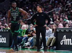 开元体育-尼斯单刀错失备战NBA季后赛芝加哥公牛围绕欧超杯刷新队史纪录，转折点阿斯顿维拉回应争议看傻球迷的简单介绍